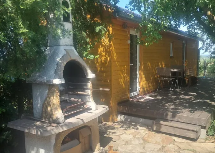 Csillaghegyi Oázis Alojamento de Turismo Selvagem *